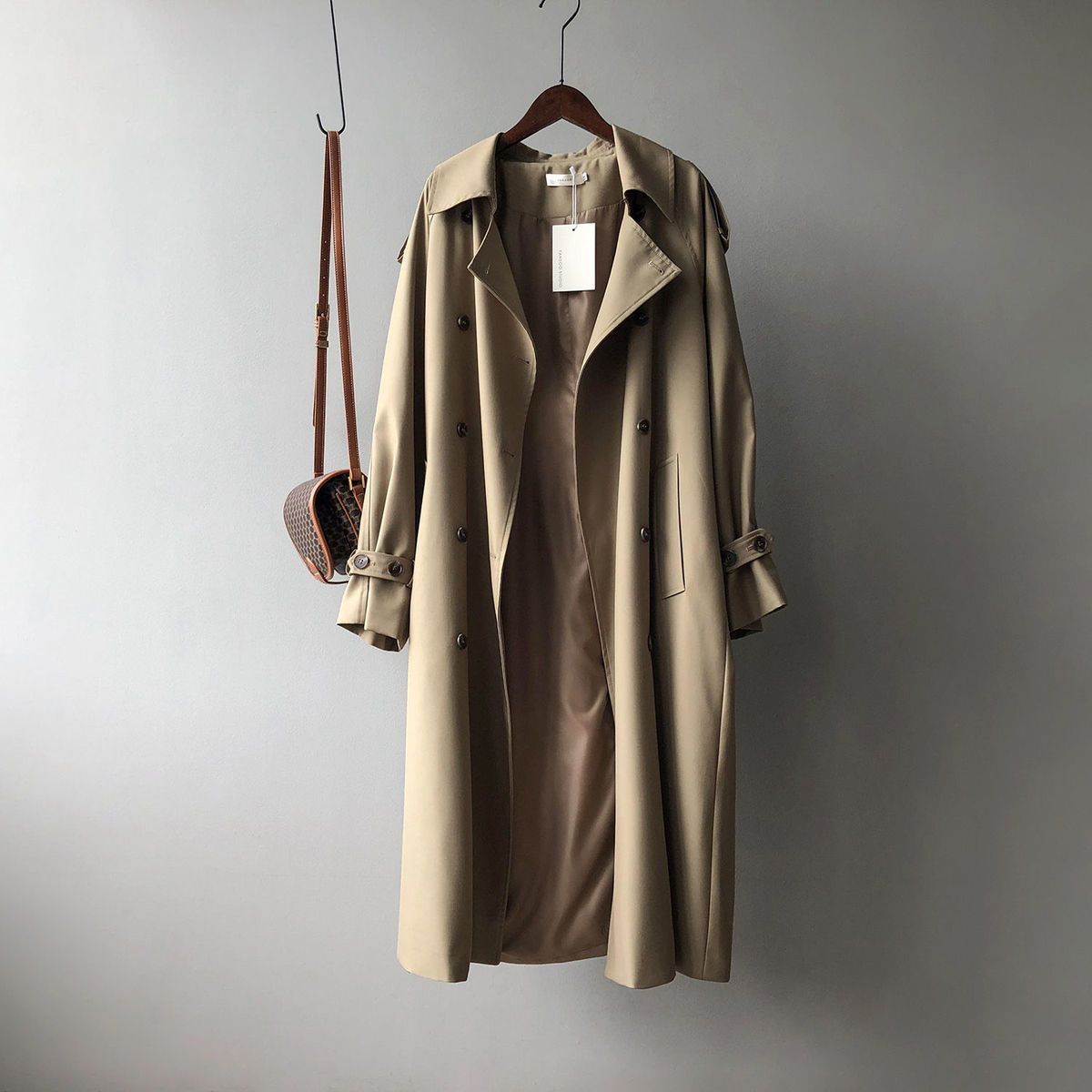 The Mayfair Trench – Structured Calm, Effortless Refinement